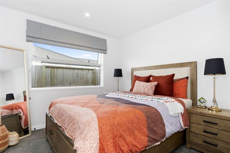 Photo of property in 4 Kotiate Street, Papamoa Beach, Papamoa, 3118