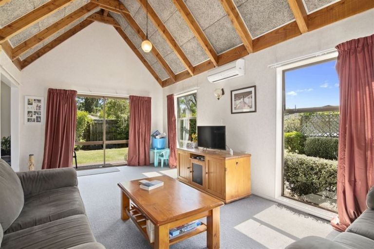 Photo of property in 6 Hobhouse Street, Stoke, Nelson, 7011