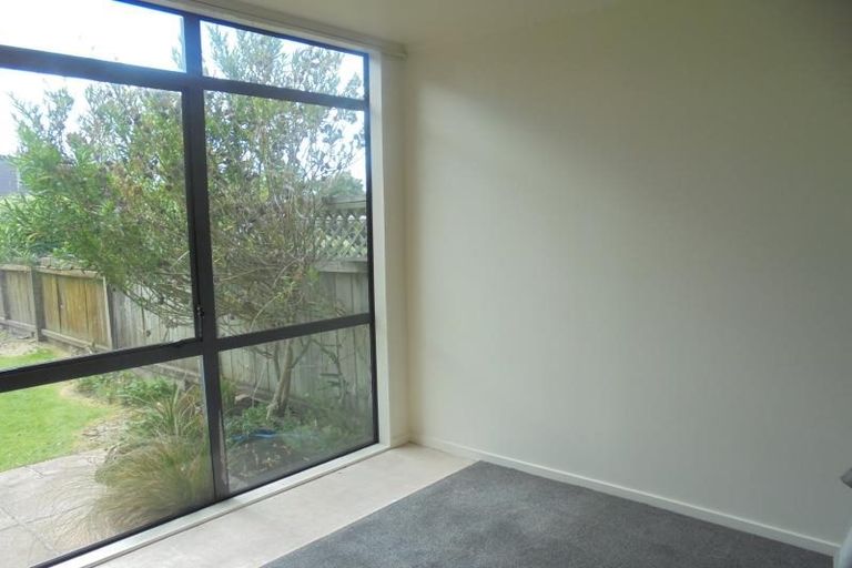 Photo of property in 13/3 Erewhon Place, Birkdale, Auckland, 0626