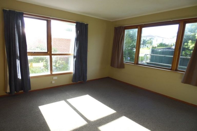 Photo of property in 47 Pomaria Road, Henderson, Auckland, 0610