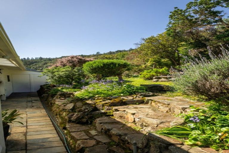 Photo of property in 300 Thames Coast Sh25 Road, Thornton Bay, Thames, 3575