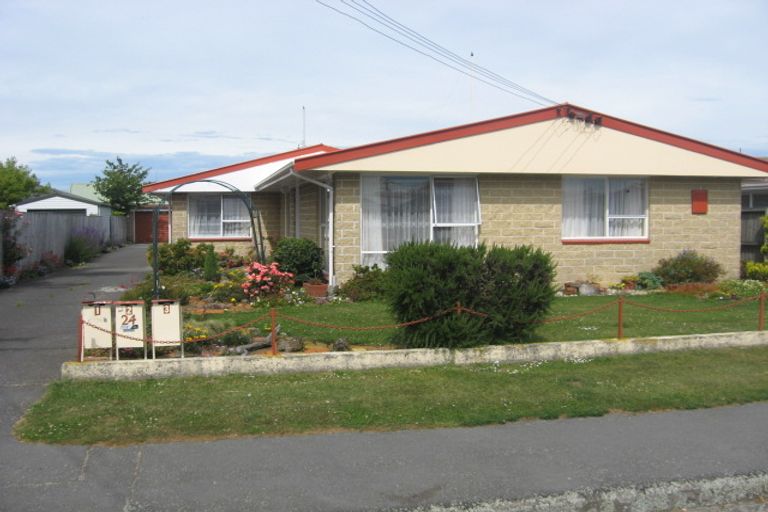 Photo of property in 2/24 Longfellow Street, Sydenham, Christchurch, 8023