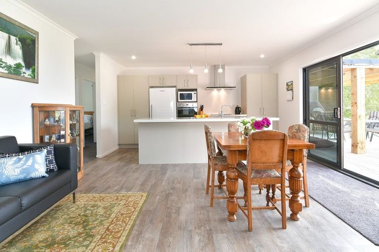 Photo of property in 65c Manuka Grove, Helensville, 0875