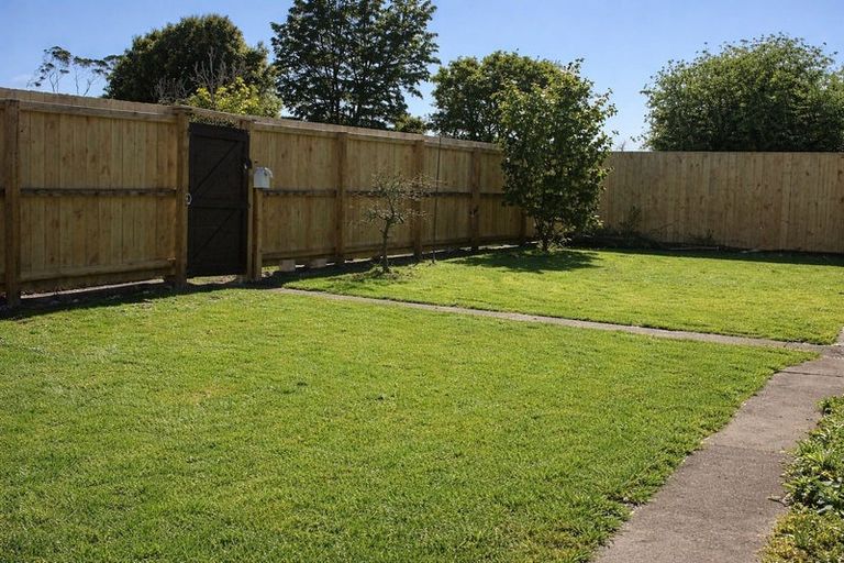 Photo of property in 5 Tamworth Close, Manurewa, Auckland, 2102