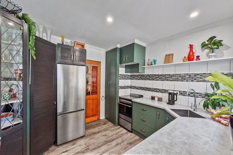 Photo of property in 1565 State Highway 3, Awahuri, Palmerston North, 4476