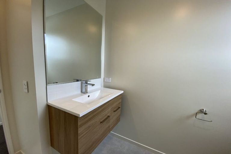 Photo of property in 97c Poulson Street, Addington, Christchurch, 8024