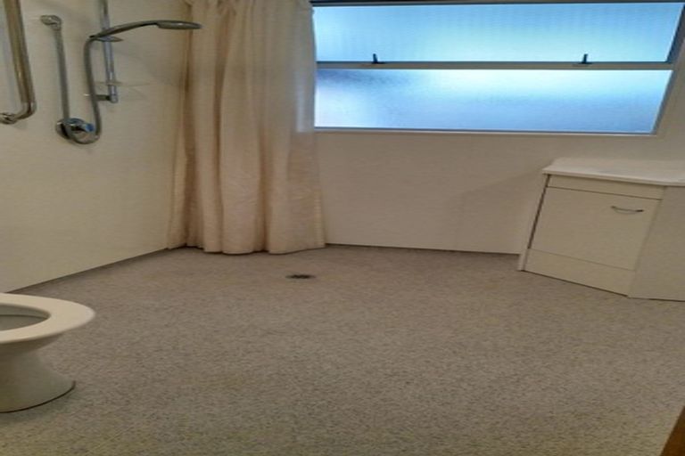 Photo of property in 7a Lincoln Grove, Wainuiomata, Lower Hutt, 5014