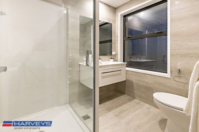 Photo of property in 6 Rere Close, Takanini, 2112