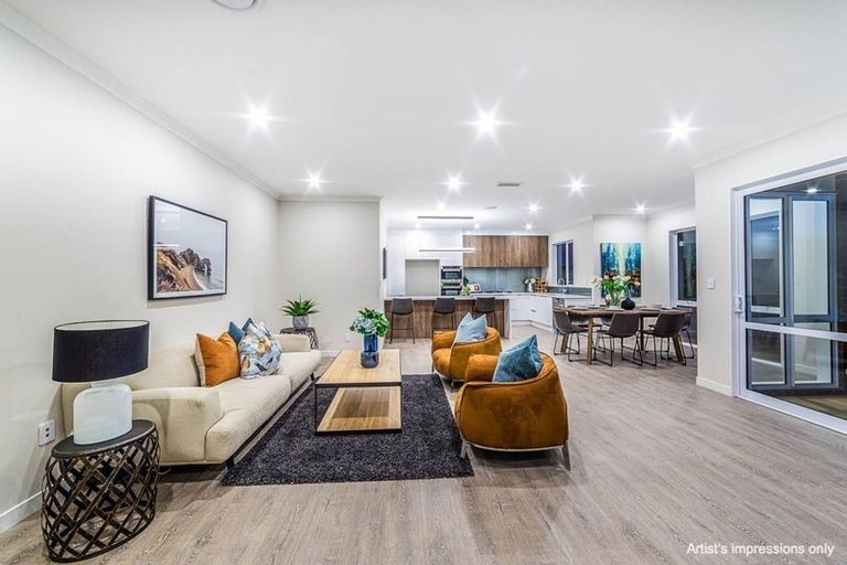 Photo of property in 5 Kokotea Road, Massey, Auckland, 0614