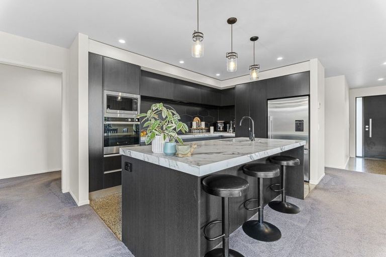 Photo of property in 52 Dillon Drive, Bell Block, New Plymouth, 4312