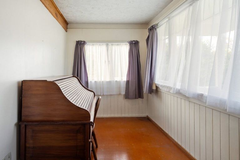 Photo of property in 19 Bettina Road, Fairfield, Hamilton, 3214