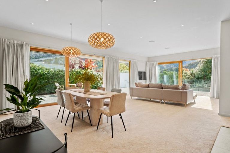 Photo of property in 11 Stafford Street, Arrowtown, 9302