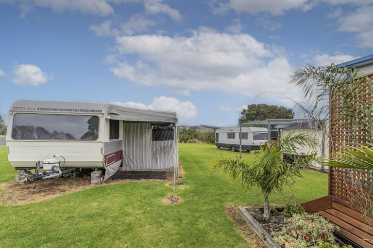Photo of property in 1 Hei Esplanade, Whitianga, 3510