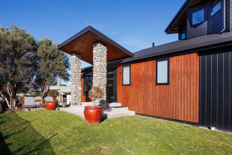 Photo of property in 6 Dawson Street, Foxton Beach, Foxton, 4815
