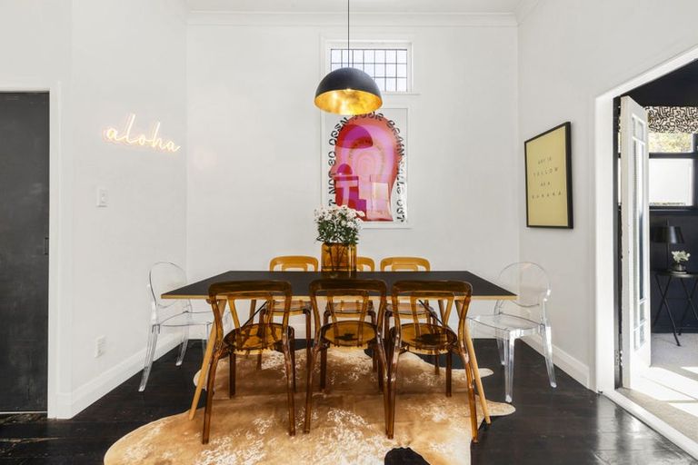 Photo of property in 36 Derwent Street, Island Bay, Wellington, 6023