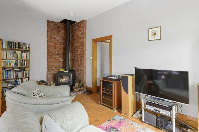 Photo of property in 33 Hendon Street, Edgeware, Christchurch, 8013