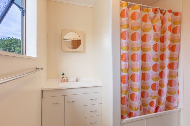 Photo of property in 2a Totara Street, Waipukurau, 4200