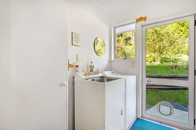 Photo of property in 22 Rimu Terrace, Waikawa, Picton, 7220