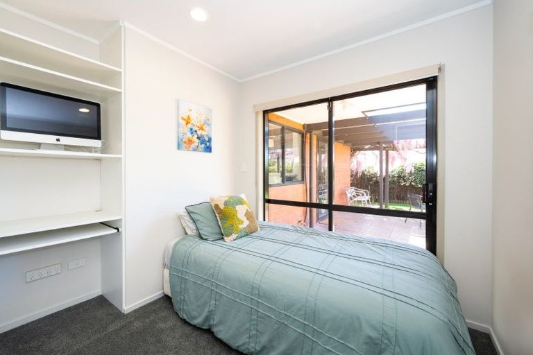 Photo of property in 7 Penlington Place, Havelock North, 4130