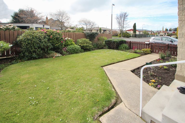Photo of property in 8 Walbrook Crescent, Oamaru North, Oamaru, 9400