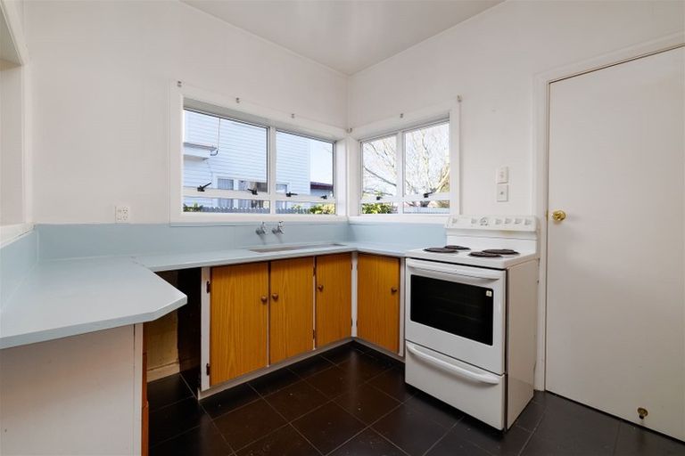 Photo of property in 313 Westminster Street, Mairehau, Christchurch, 8013
