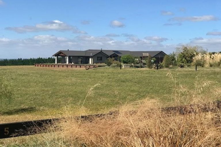 Photo of property in 235 Douds Road, Sefton, Rangiora, 7477
