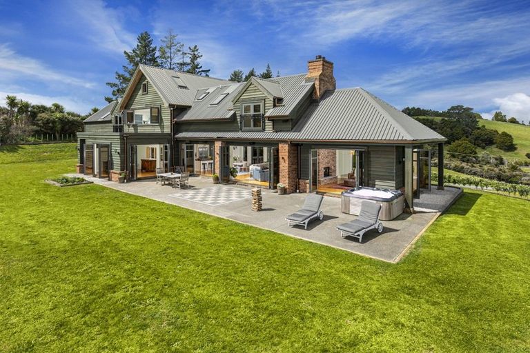 Photo of property in 887 Haruru Road, Wainui, Kaukapakapa, 0873