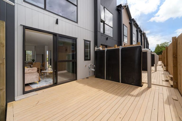 Photo of property in 442 Old Te Atatu Road, Te Atatu Peninsula, Auckland, 0610