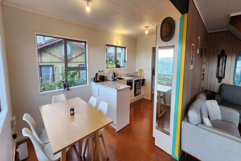 Photo of property in 14 Tikati View, Titahi Bay, Porirua, 5022