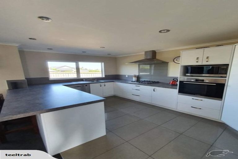 Photo of property in 54 Fraser Drive, Feilding, 4702