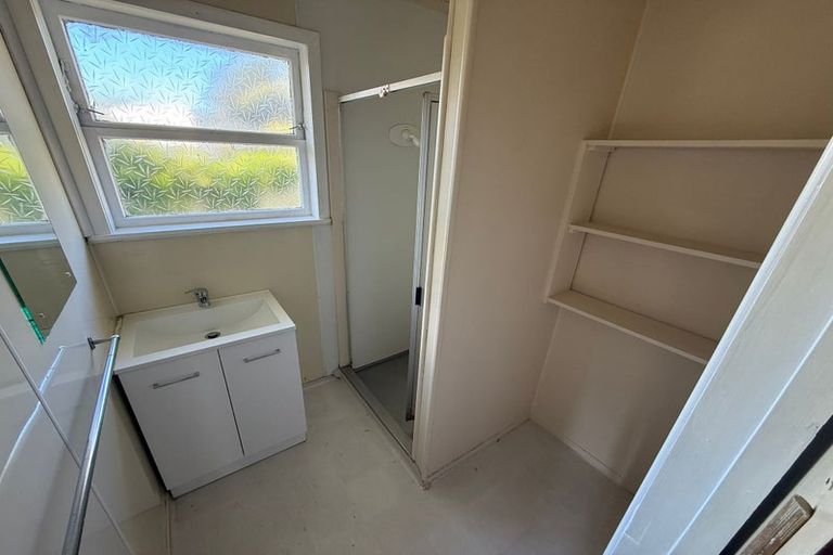 Photo of property in 57 Chatsworth Crescent, Pakuranga Heights, Auckland, 2010