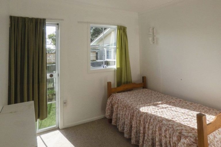 Photo of property in 200 Tukapa Street, Westown, New Plymouth, 4310