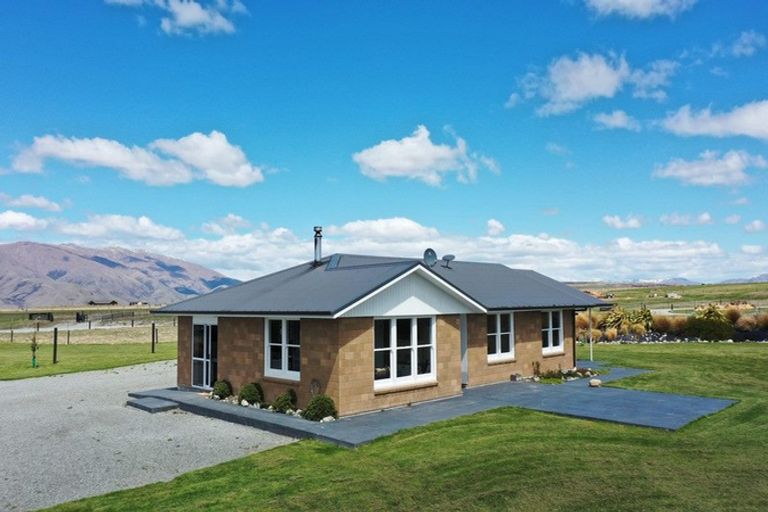 Photo of property in 91 Pyramid Terrace, Twizel, 7999