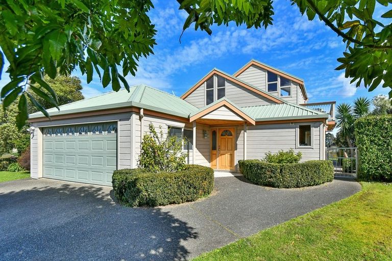 Photo of property in 43 Longford Park Drive, Takanini, 2112