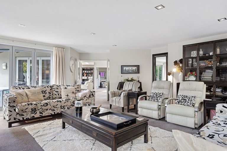 Photo of property in 7 Montrose Gardens, Rangiora, 7400