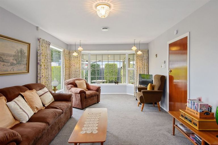 Photo of property in 12 Springmead Place, Hornby, Christchurch, 8042