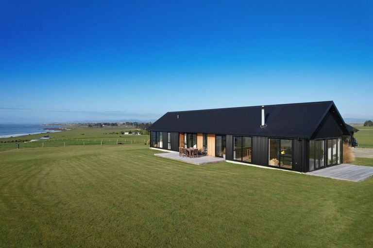 Photo of property in 55 Gardiners Road, Awamoa, Oamaru, 9495