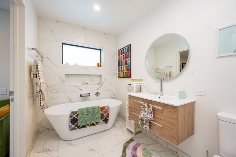 Photo of property in 9 Barclay Place, Wanaka, 9305