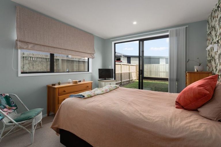 Photo of property in 5 Seafoam Place, Waihi Beach, 3611