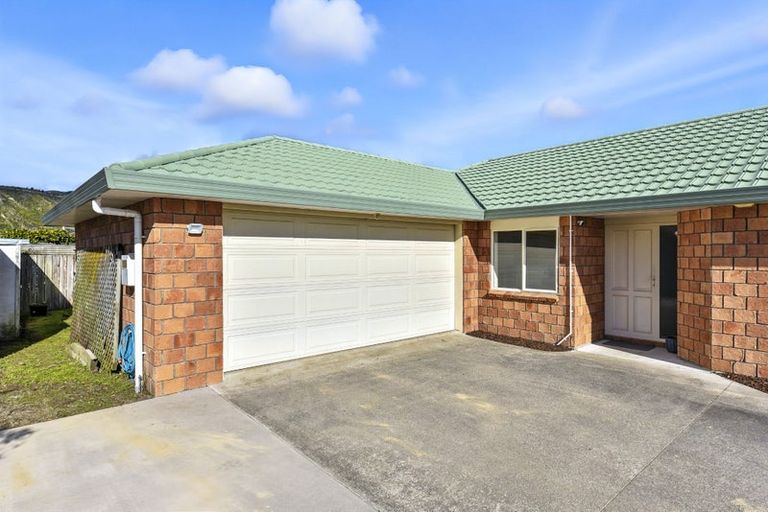 Photo of property in 114d Arawhata Road, Paraparaumu, 5032