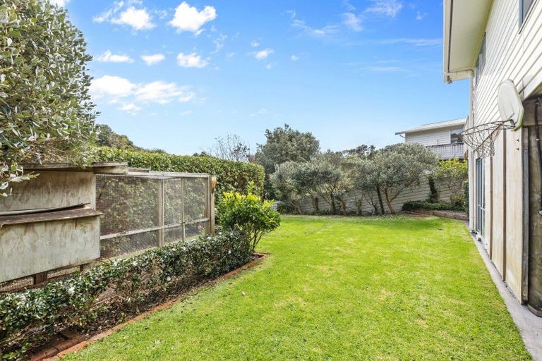 Photo of property in 42 Rangitake Drive, Spotswood, New Plymouth, 4310