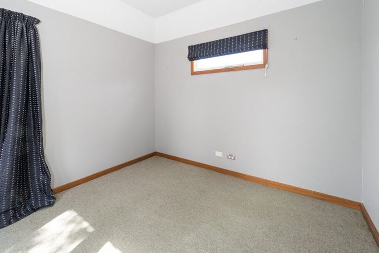 Photo of property in 32 Oak Grove, Ashburton, 7700