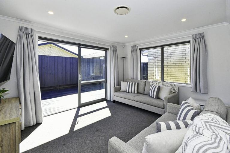 Photo of property in 44 Koropupu Street, Pukekohe, 2120