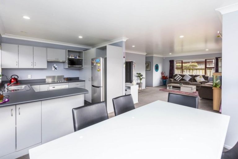 Photo of property in 12 Louis Street, Trentham, Upper Hutt, 5018