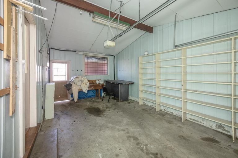 Photo of property in 5 Stuart Street, Holmes Hill, Oamaru, 9401