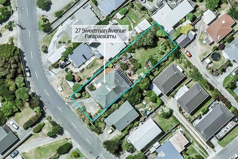 Photo of property in 27 Sweetman Avenue, Paraparaumu Beach, Paraparaumu, 5032
