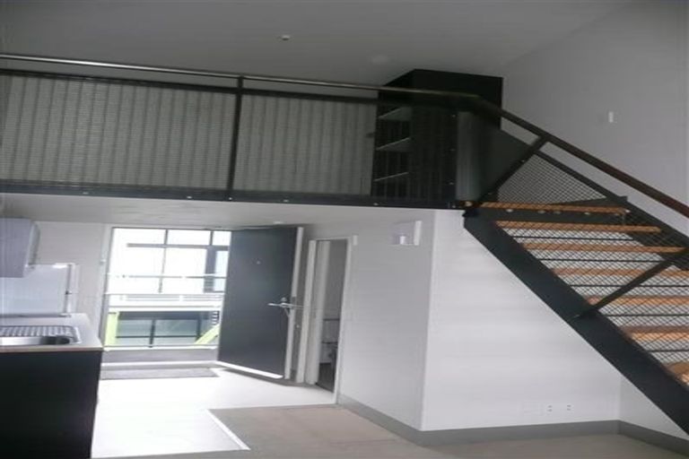 Photo of property in Urbane Apartments, 46/29 Webb Street, Mount Cook, Wellington, 6011