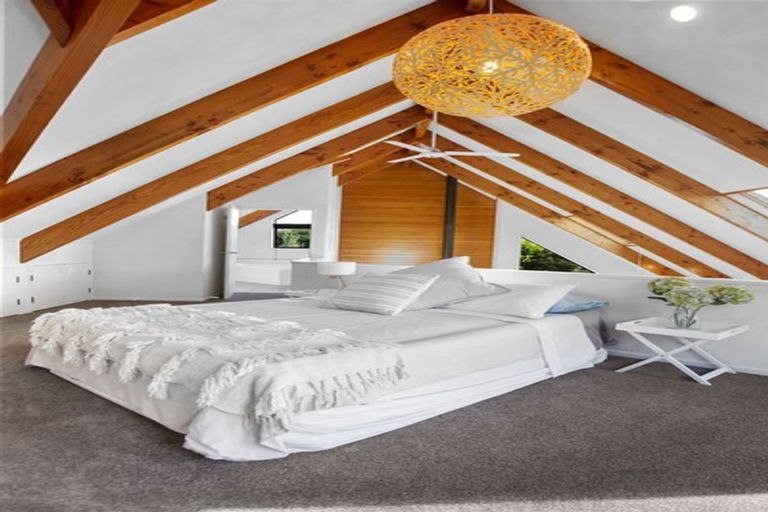 Photo of property in 102 Tangiteroria Lane, Pauanui, Hikuai, 3579