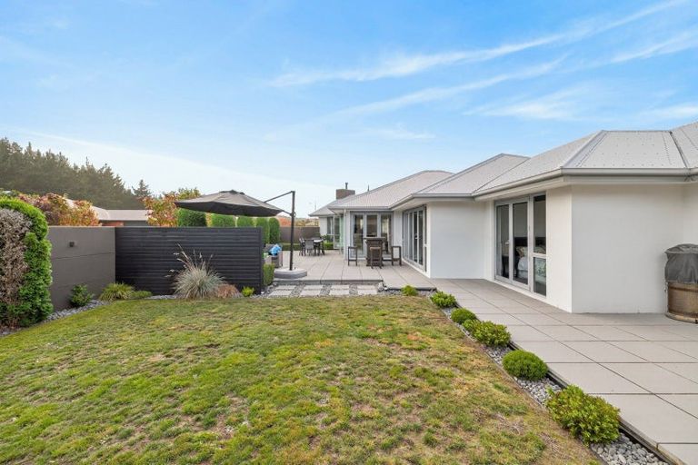 Photo of property in 5 Reka Street, Parklands, Christchurch, 8083