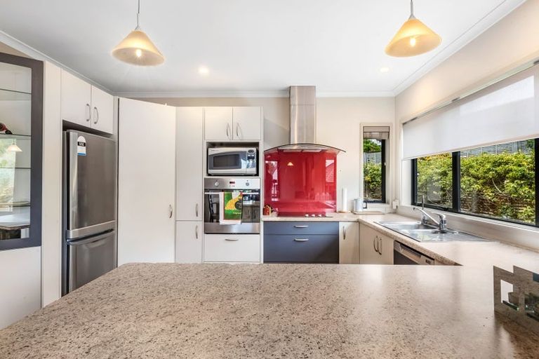 Photo of property in Caversham Park, 2/18 Caversham Road, Westmere, Whanganui, 4501